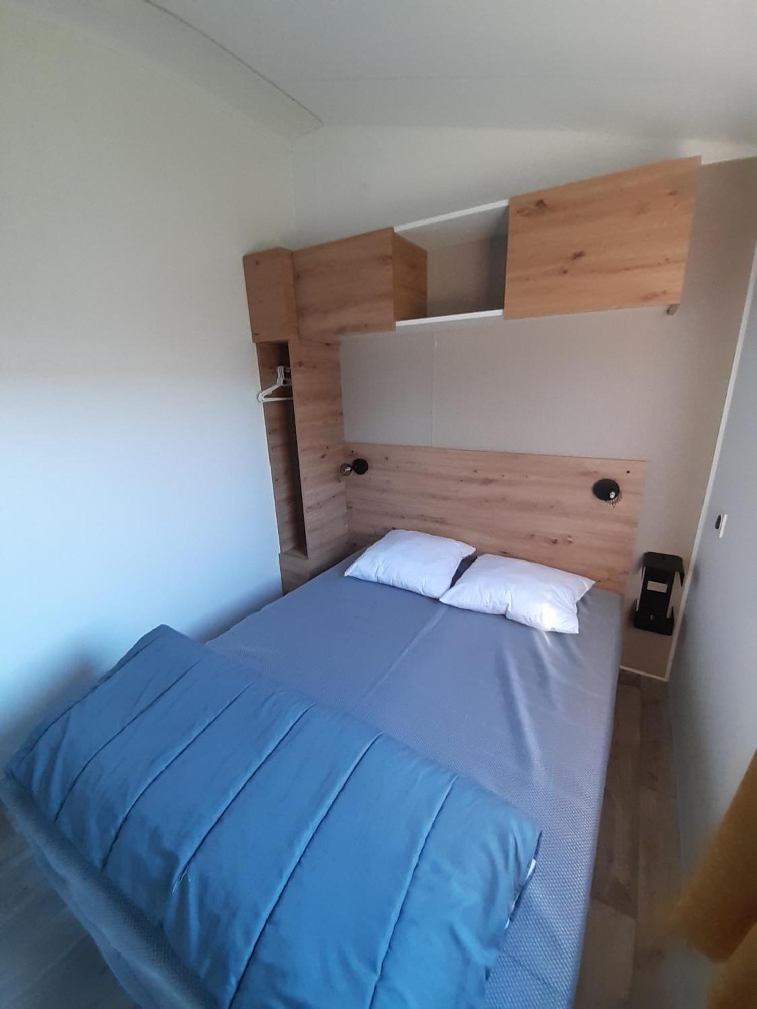 Camping Les Brillas Les Moutiers エクステリア 写真