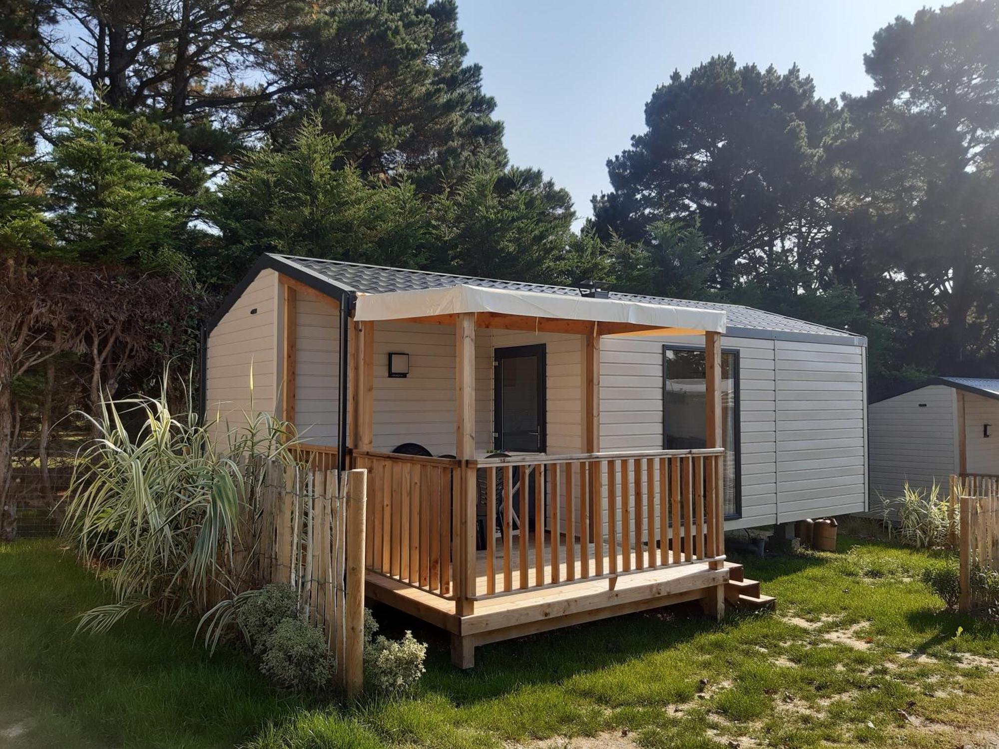 Camping Les Brillas Les Moutiers エクステリア 写真