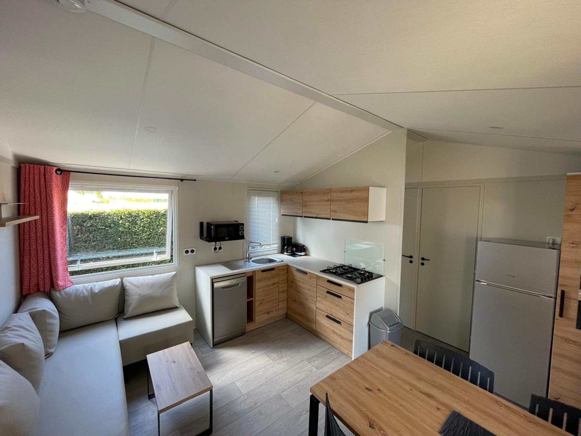 Camping Les Brillas Les Moutiers エクステリア 写真