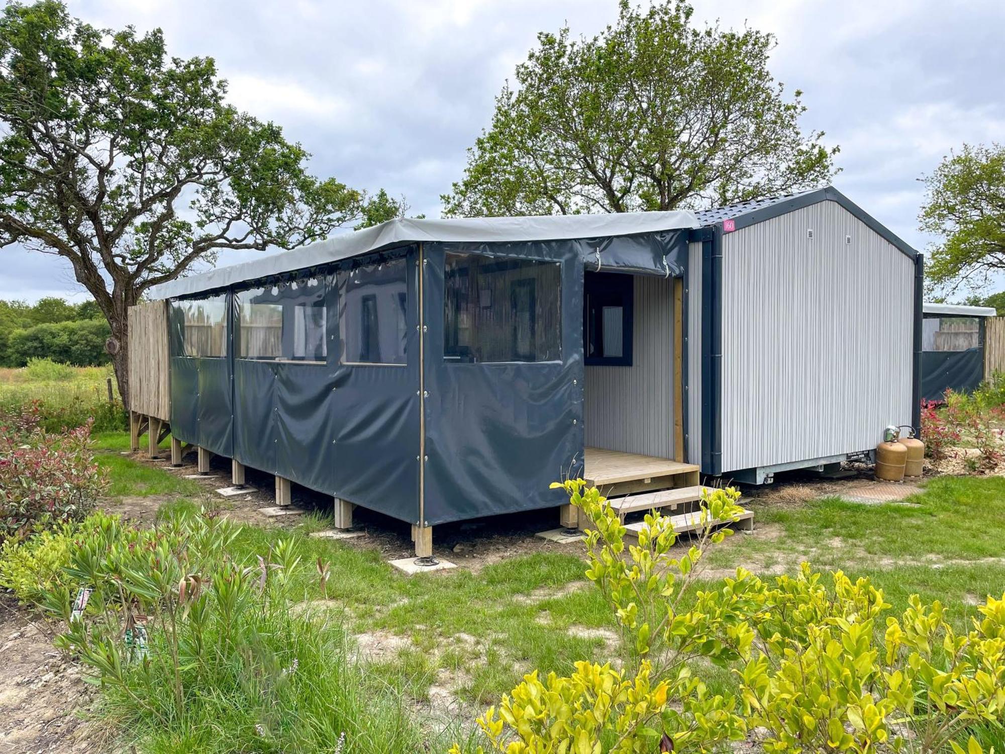 Camping Les Brillas Les Moutiers エクステリア 写真